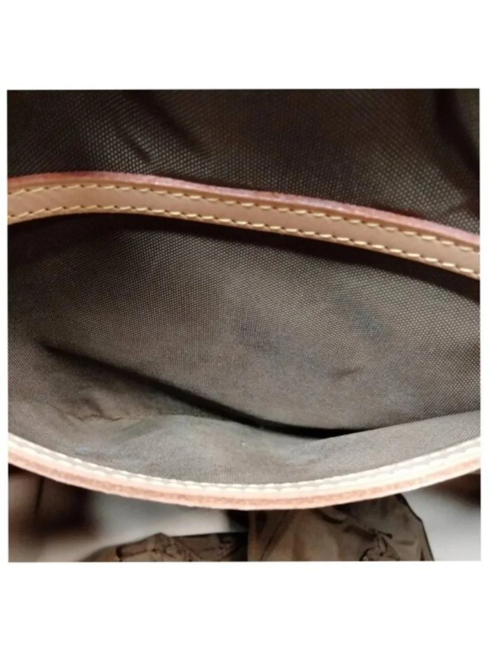 Authentic Louis Vuitton Evasion MM Monogram Travel Bag